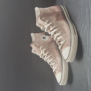 Converse High Top Brand new.